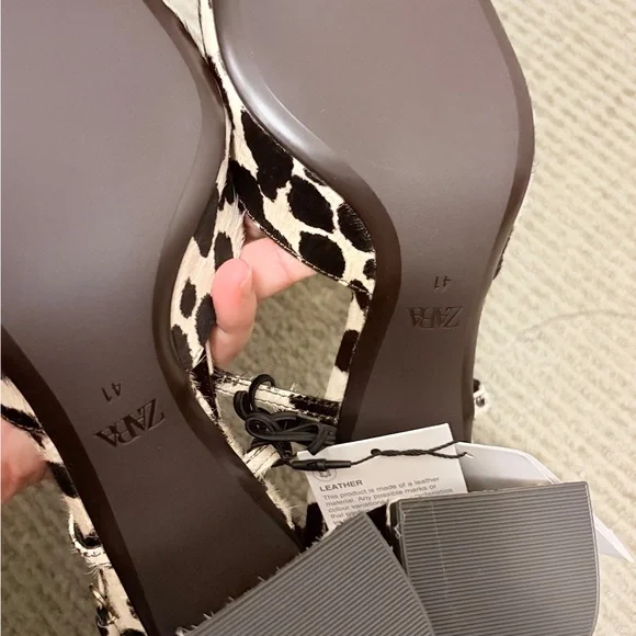 Zara Black and Cream Animal Print Flats - Picture 2 of 5